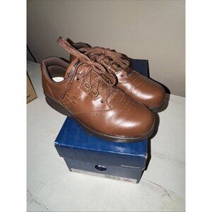 SAS Free Time Teak Brown Used Womens Walking Shoes Size 4M Leather